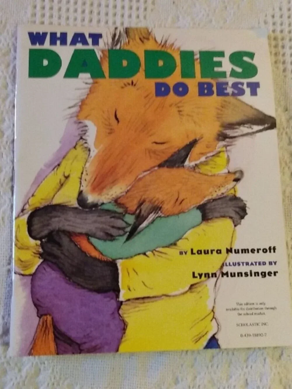4/$20 NWT VTG What Mommies Do Best & What Daddies Do Best PB Book, 2 Books in 1!